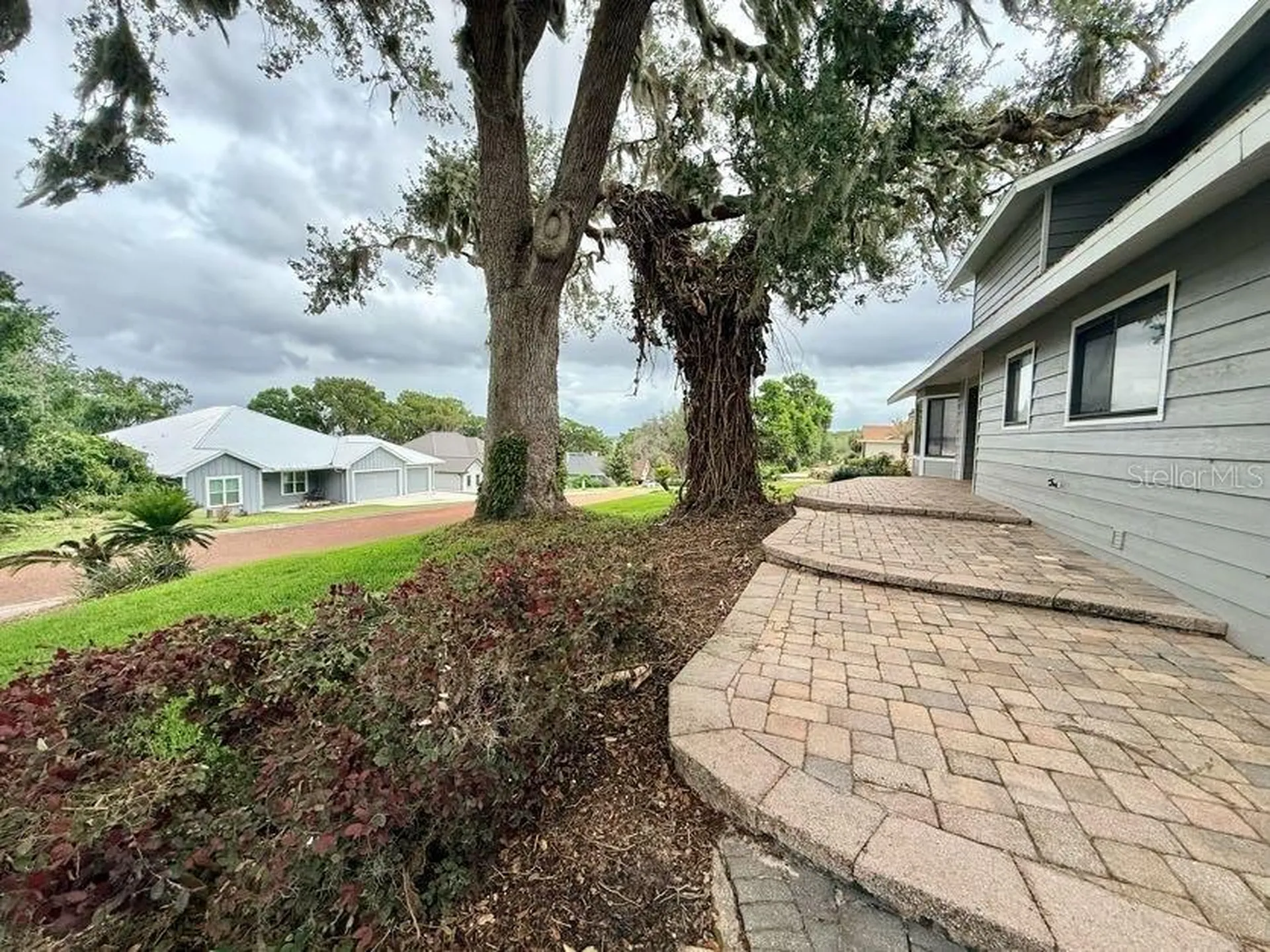 6804 Lake View Drive Yalaha FL 34797