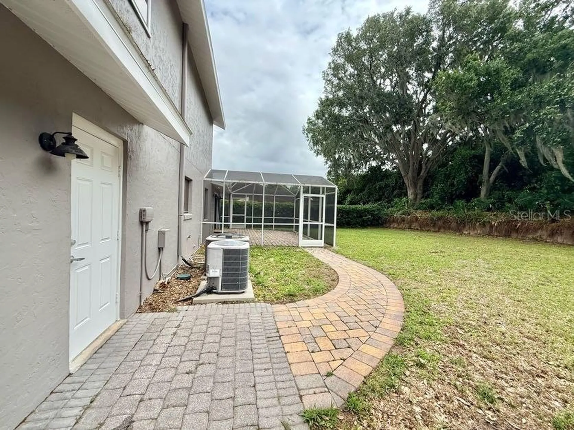 6804 Lake View Drive Yalaha FL 34797