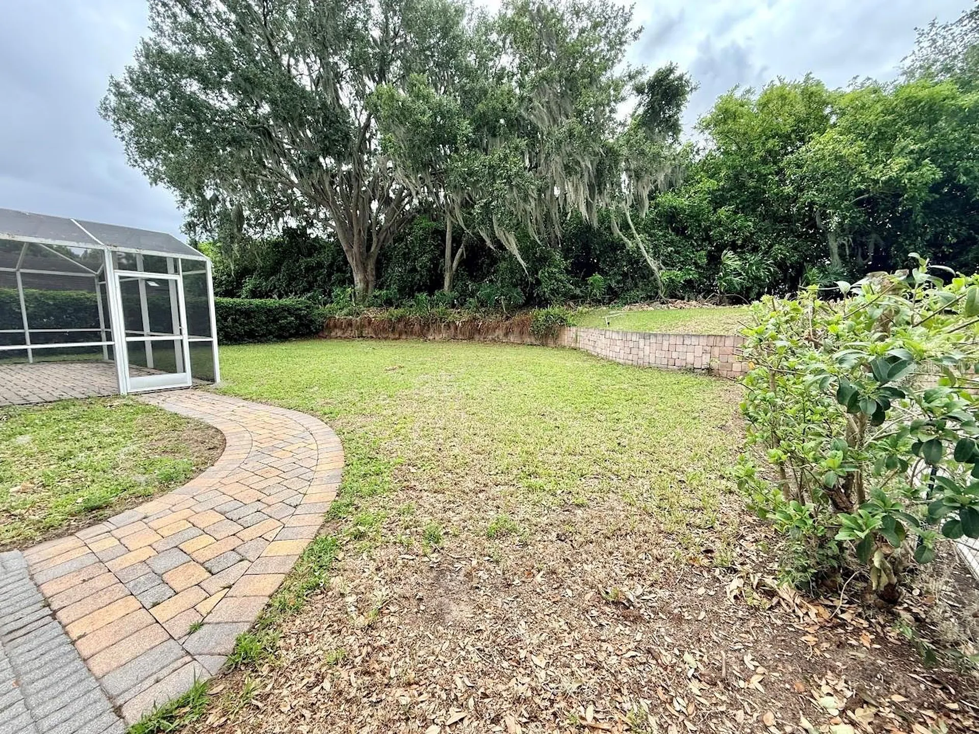 6804 Lake View Drive Yalaha FL 34797