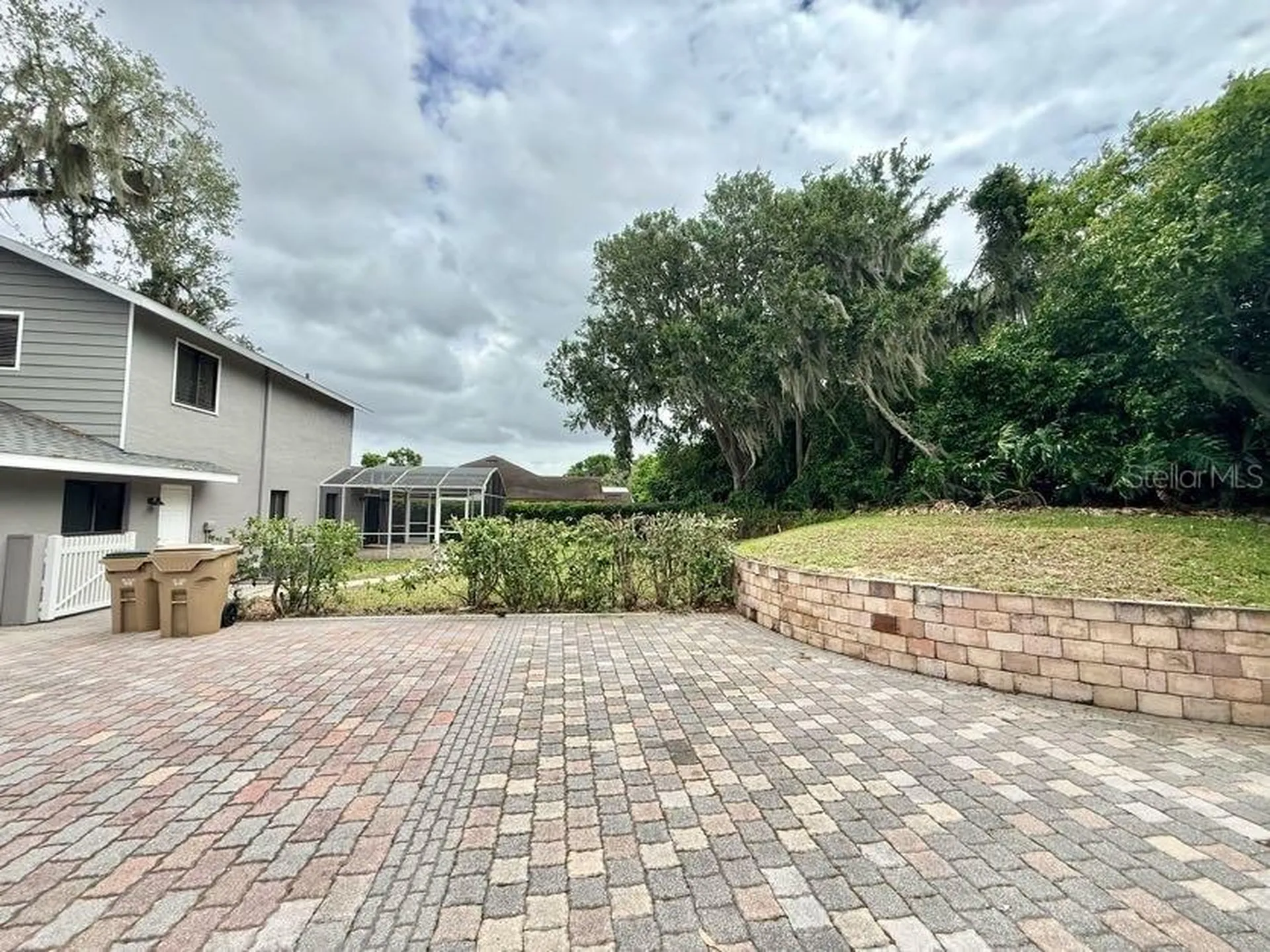 6804 Lake View Drive Yalaha FL 34797
