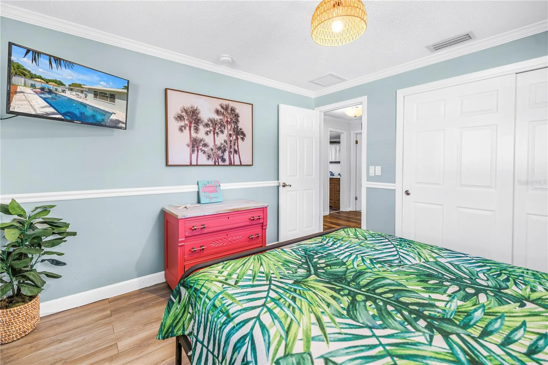 12096 Oak Street Largo FL 33774