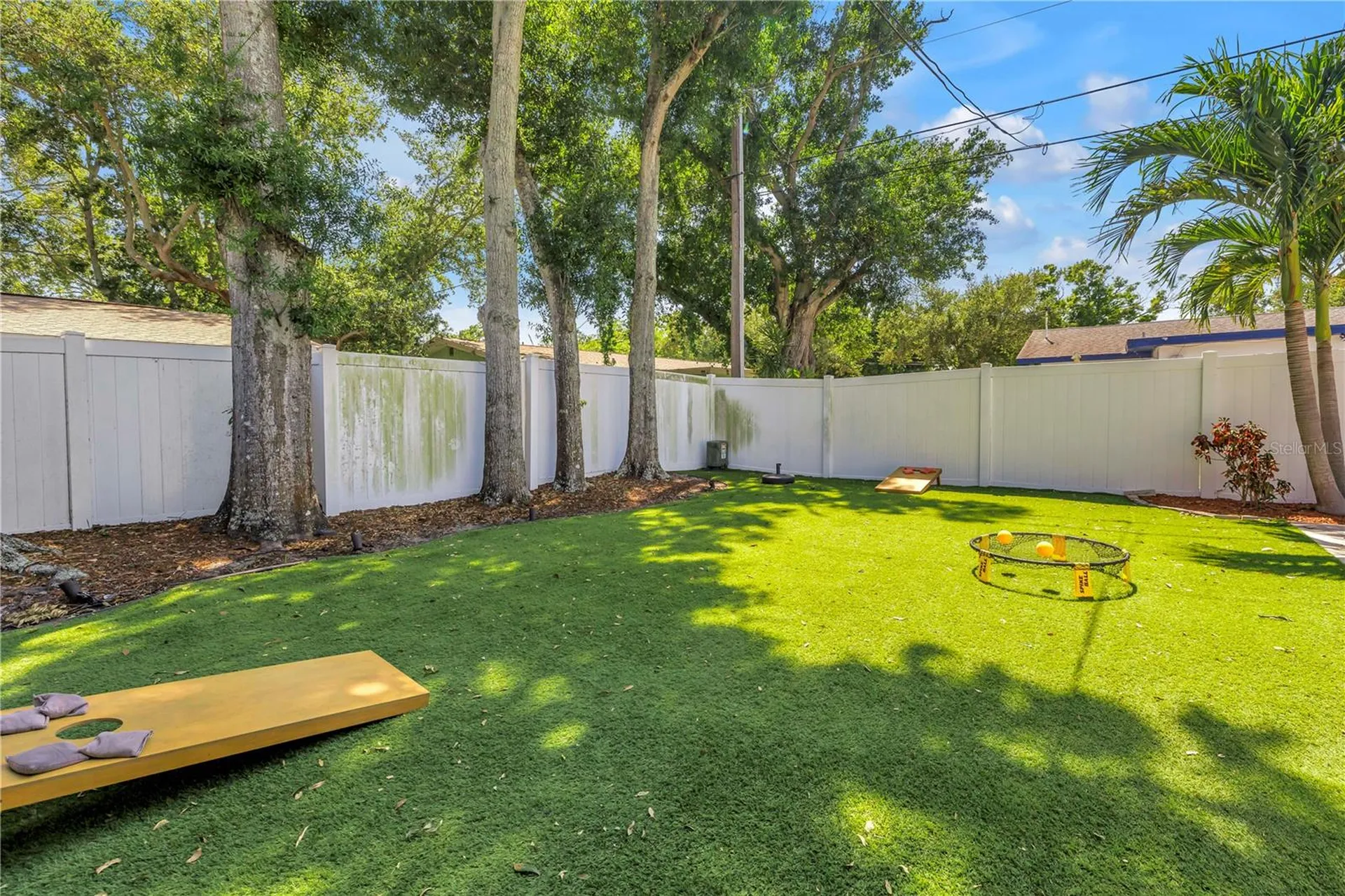 12096 Oak Street Largo FL 33774