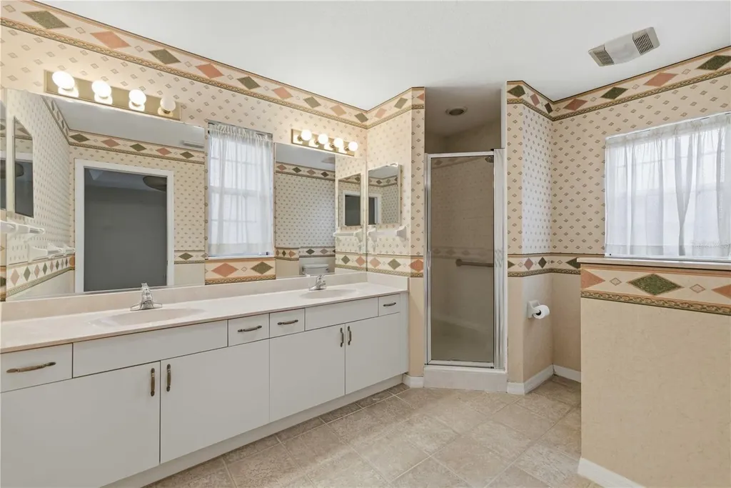 1115 NE 22nd Avenue Ocala FL 34470