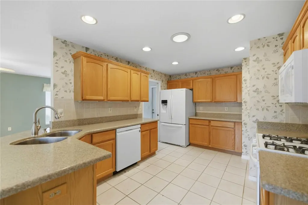 1115 NE 22nd Avenue Ocala FL 34470