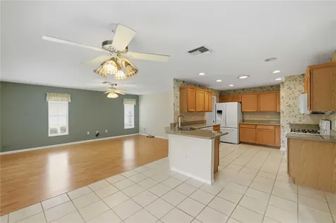 1115 NE 22nd Avenue Ocala FL 34470