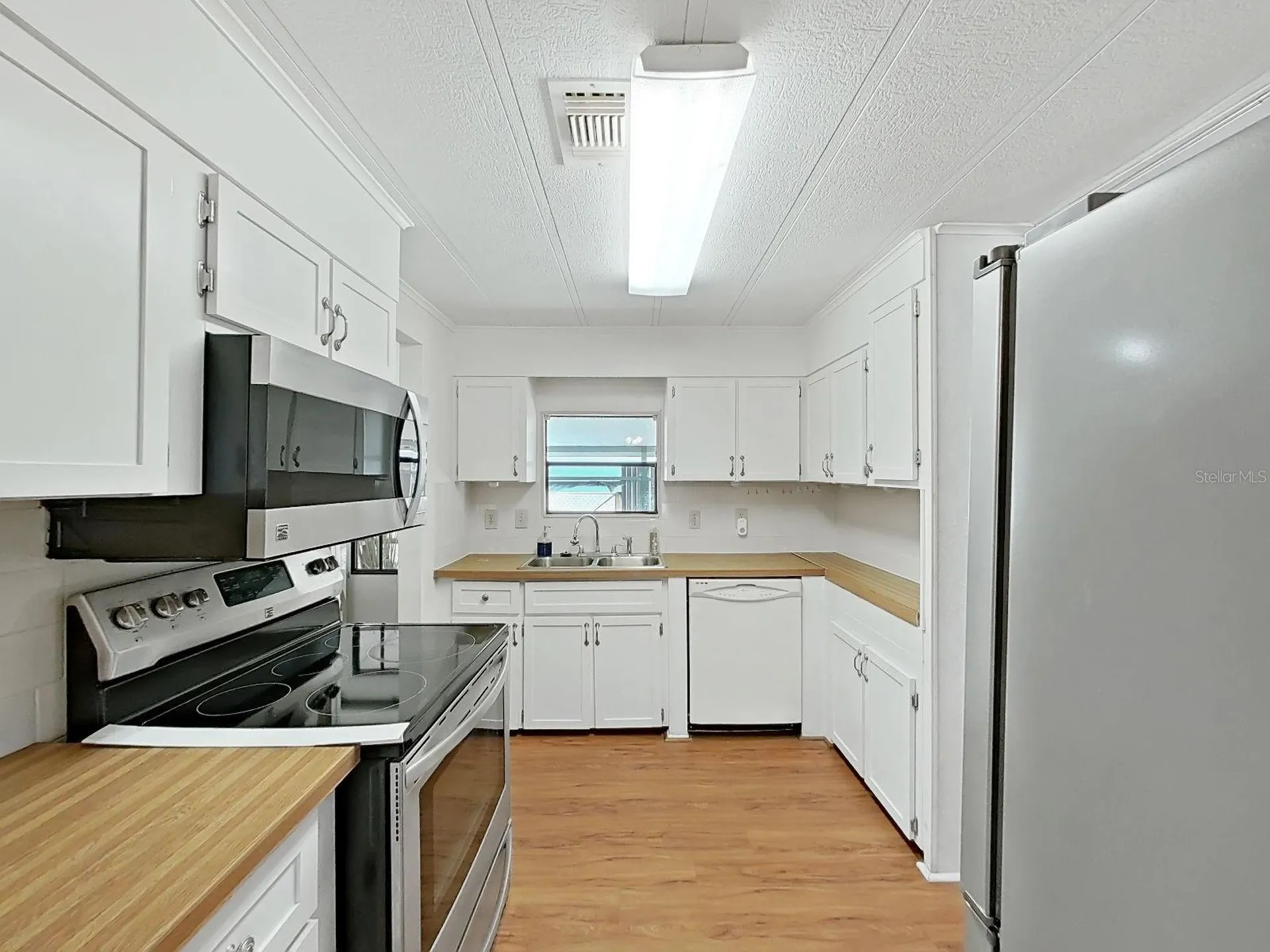 1688 Foxway Drive Lakeland FL 33810