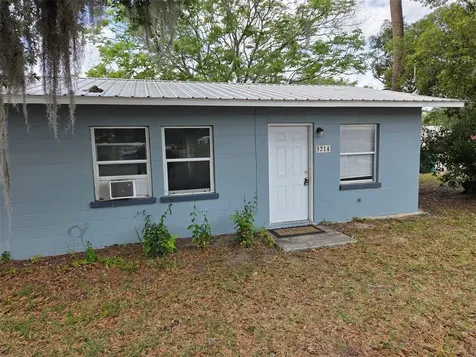 5206 7 Th Street Zephyrhills FL 33542