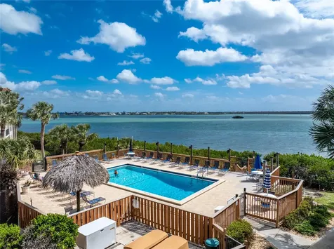 1551 Beach Road Englewood FL 34223