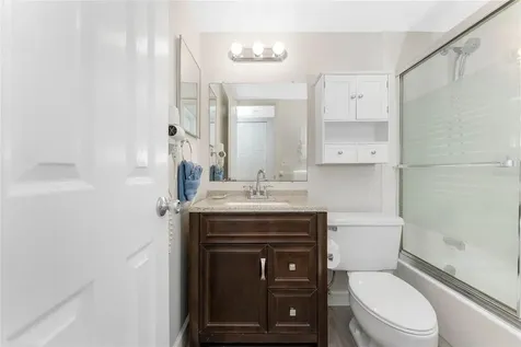 1551 Beach Road Englewood FL 34223