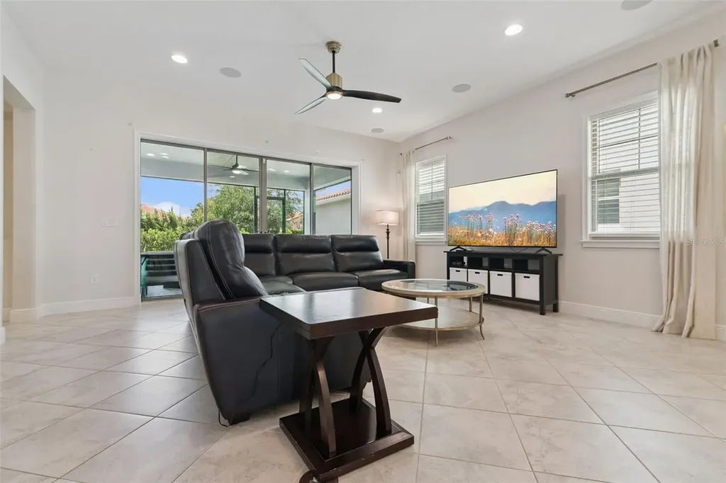 10387 Macduff Drive Orlando FL 32832