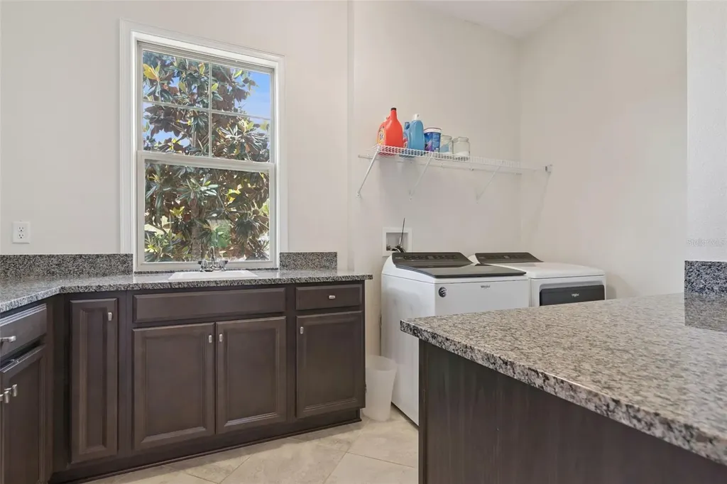 10387 Macduff Drive Orlando FL 32832