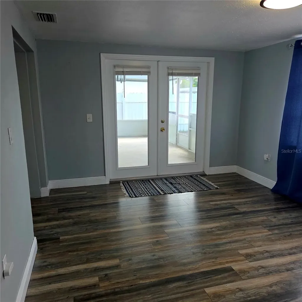5232 Sparrow Drive Holiday FL 34690