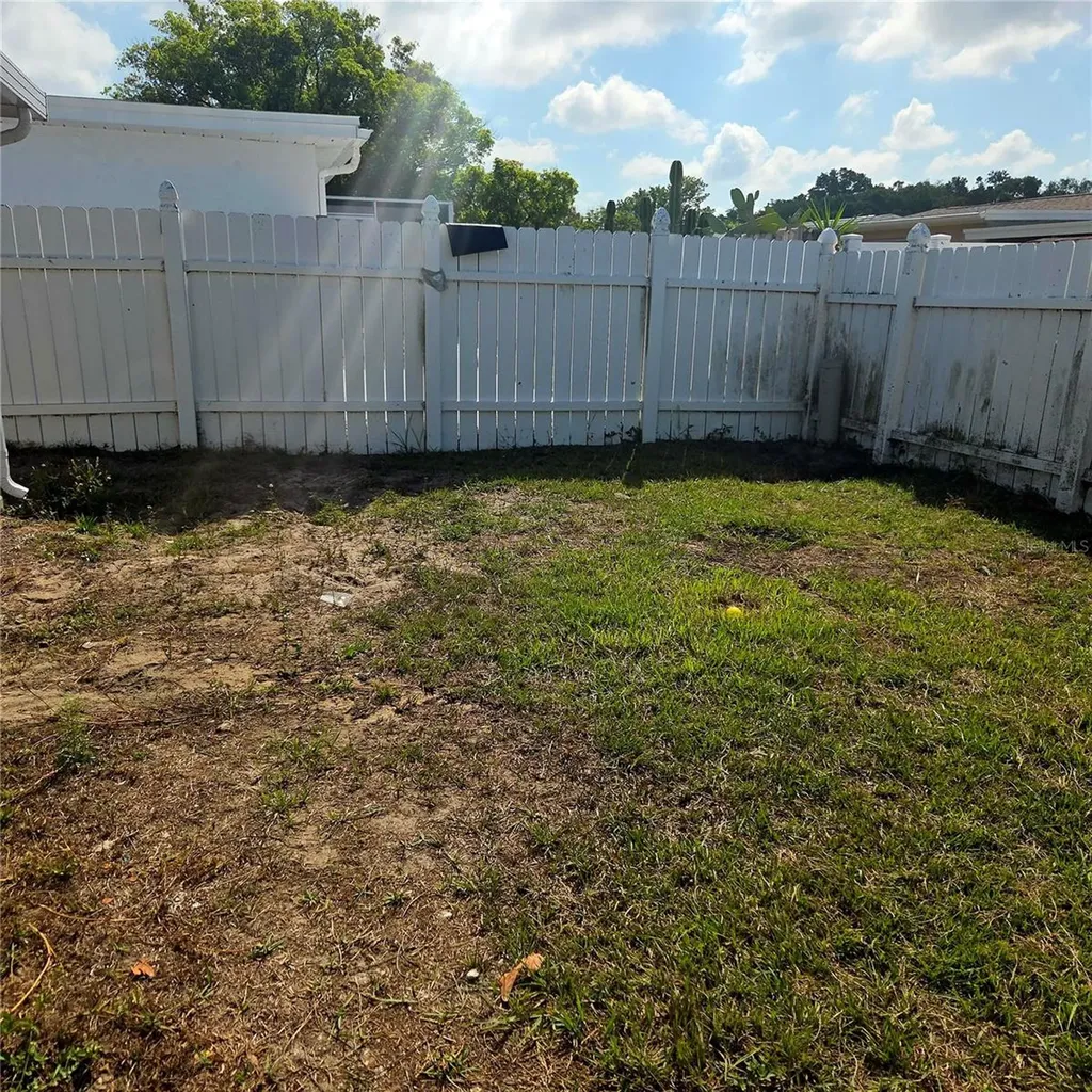 5232 Sparrow Drive Holiday FL 34690