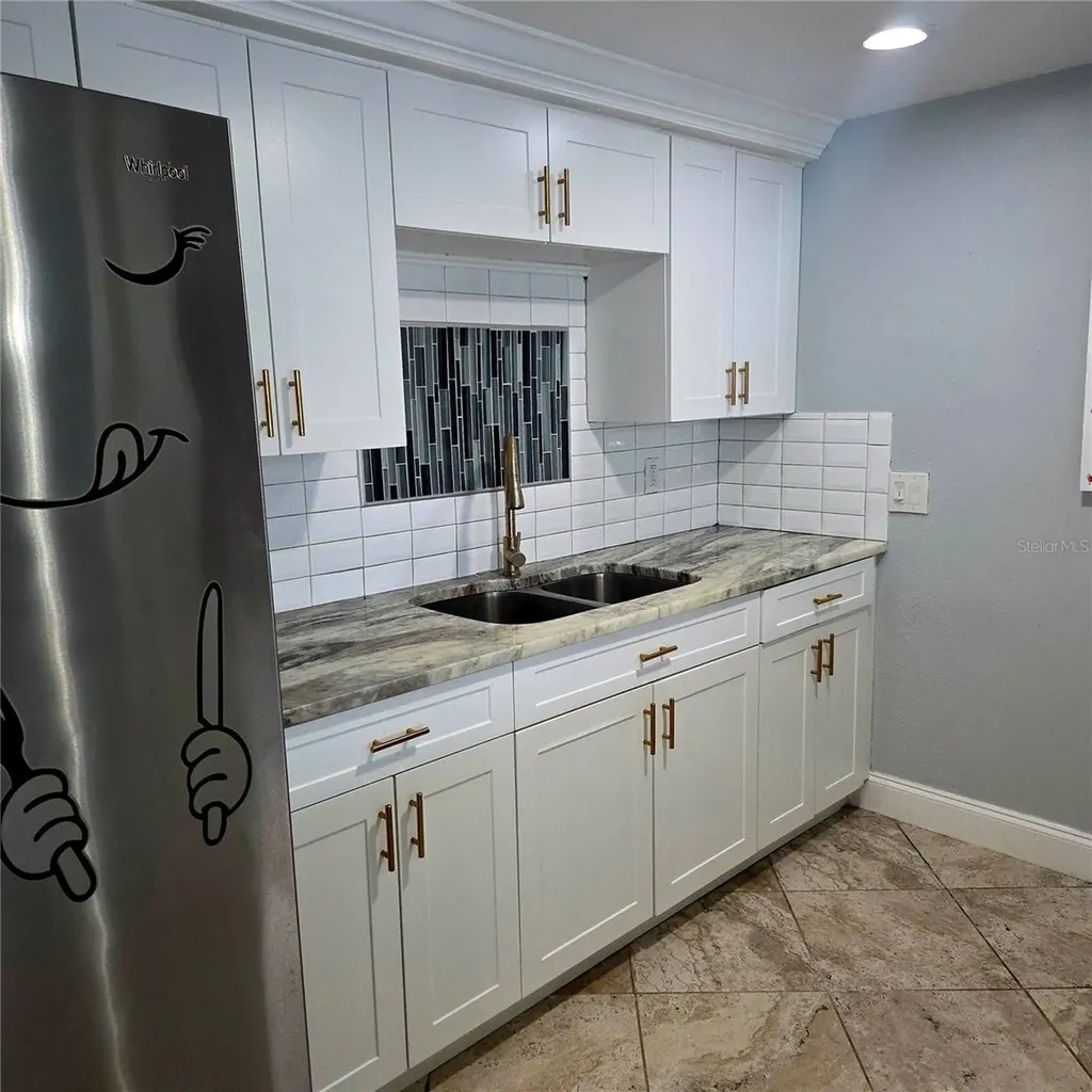 5232 Sparrow Drive Holiday FL 34690