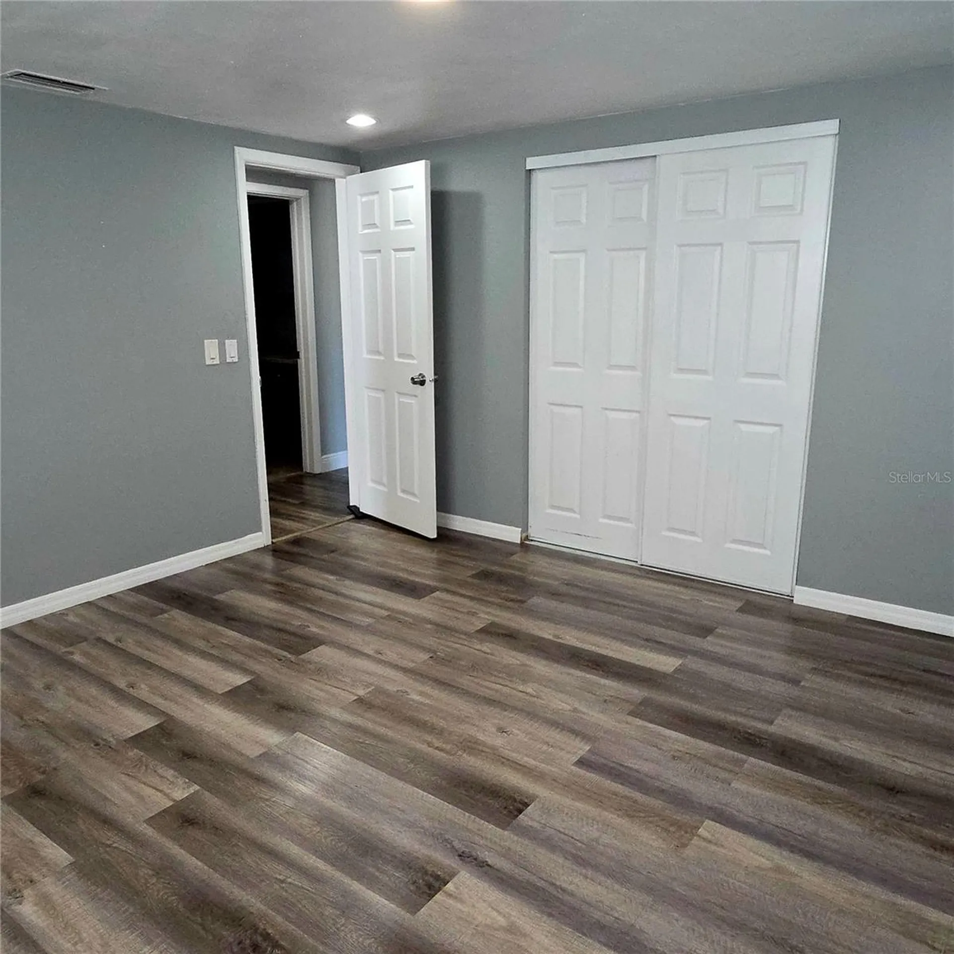 5232 Sparrow Drive Holiday FL 34690