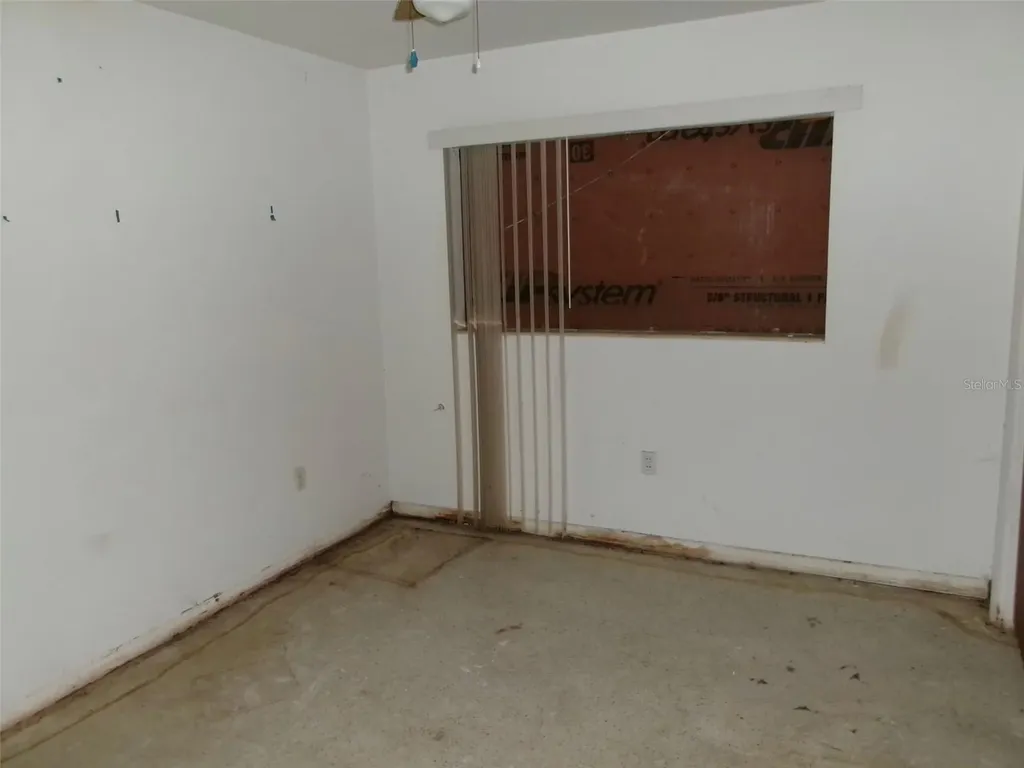 2555 Wood Street Sarasota FL 34237