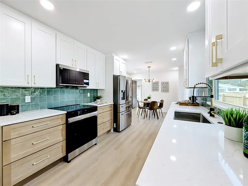 5431 Dartmouth Avenue N St Petersburg FL 33710