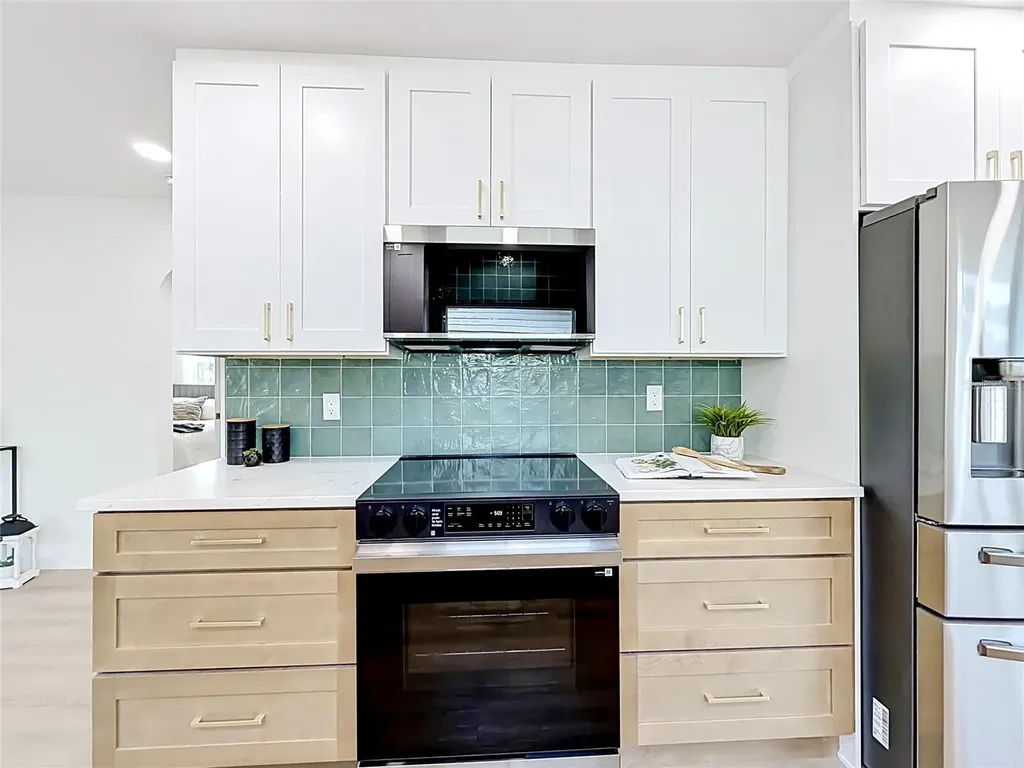 5431 Dartmouth Avenue N St Petersburg FL 33710