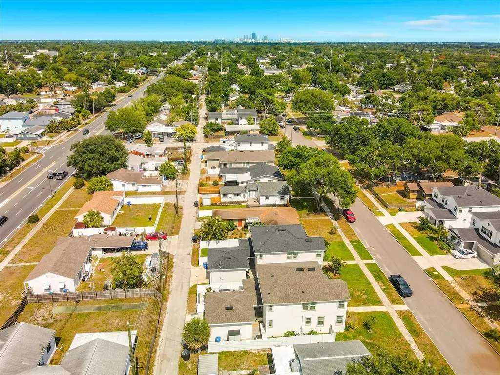 5431 Dartmouth Avenue N St Petersburg FL 33710