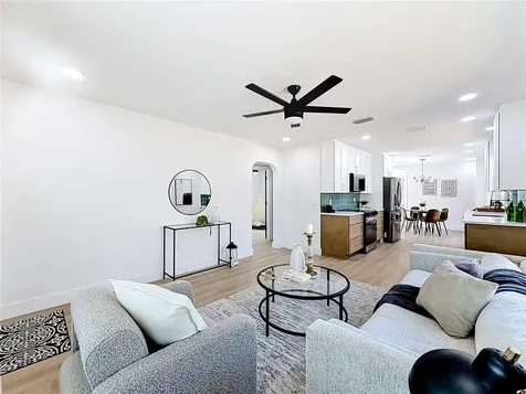 5431 Dartmouth Avenue N St Petersburg FL 33710
