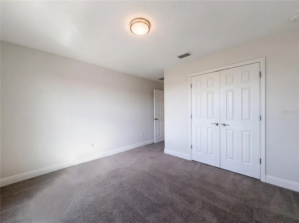 12643 Horseshoe Bend Drive Lithia FL 33547