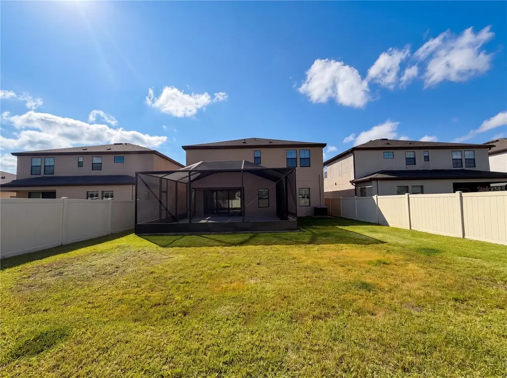 12643 Horseshoe Bend Drive Lithia FL 33547