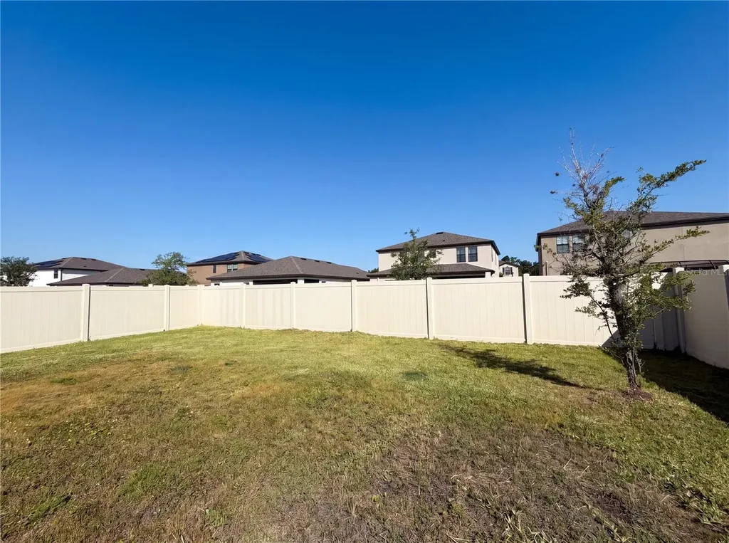 12643 Horseshoe Bend Drive Lithia FL 33547