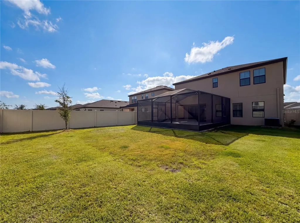 12643 Horseshoe Bend Drive Lithia FL 33547