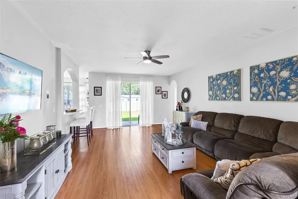 529 Cortona Drive Orlando FL 32828