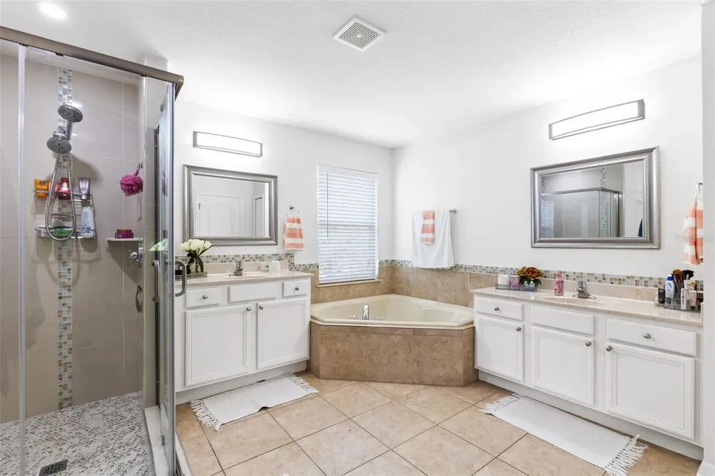 529 Cortona Drive Orlando FL 32828