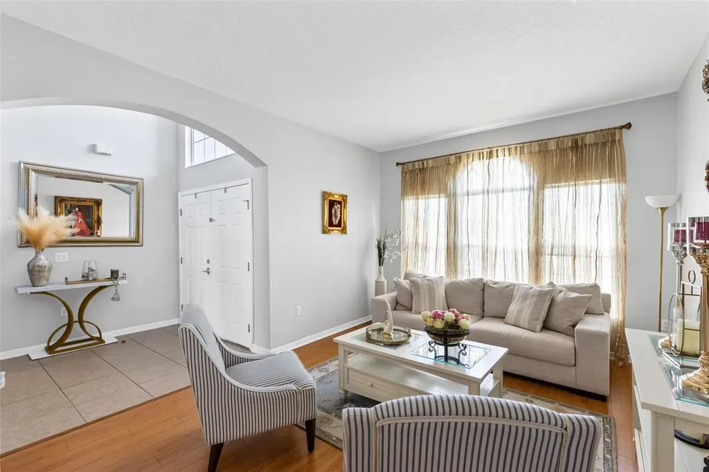 529 Cortona Drive Orlando FL 32828