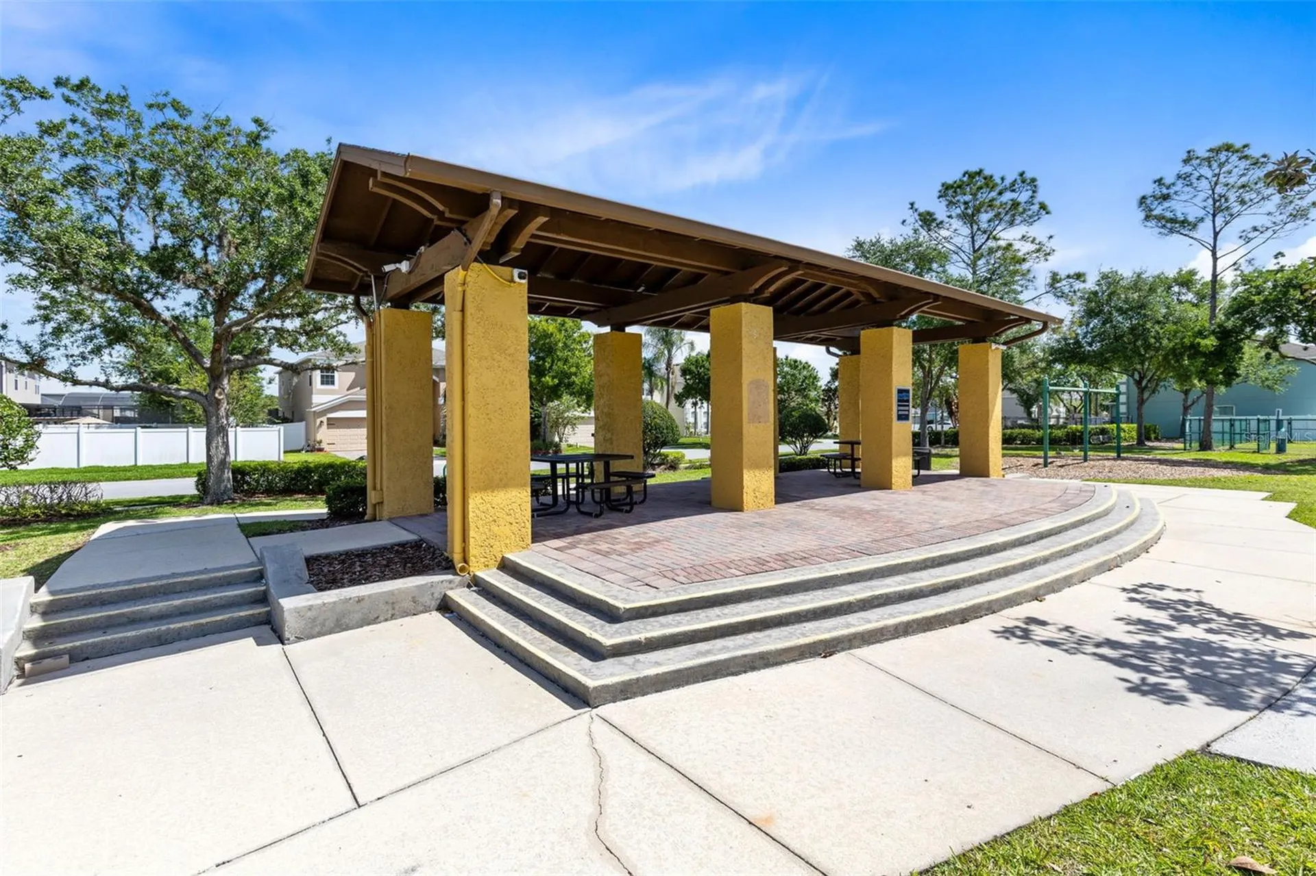 529 Cortona Drive Orlando FL 32828