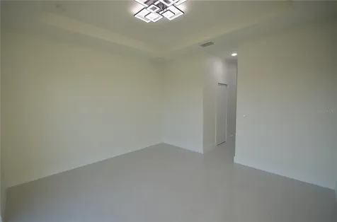 2416 Diplomat Parkway W Cape Coral FL 33993