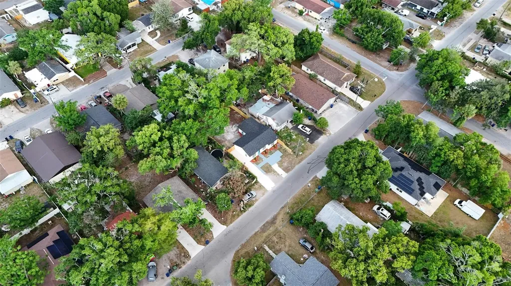 9407 N 12th Street Tampa FL 33612