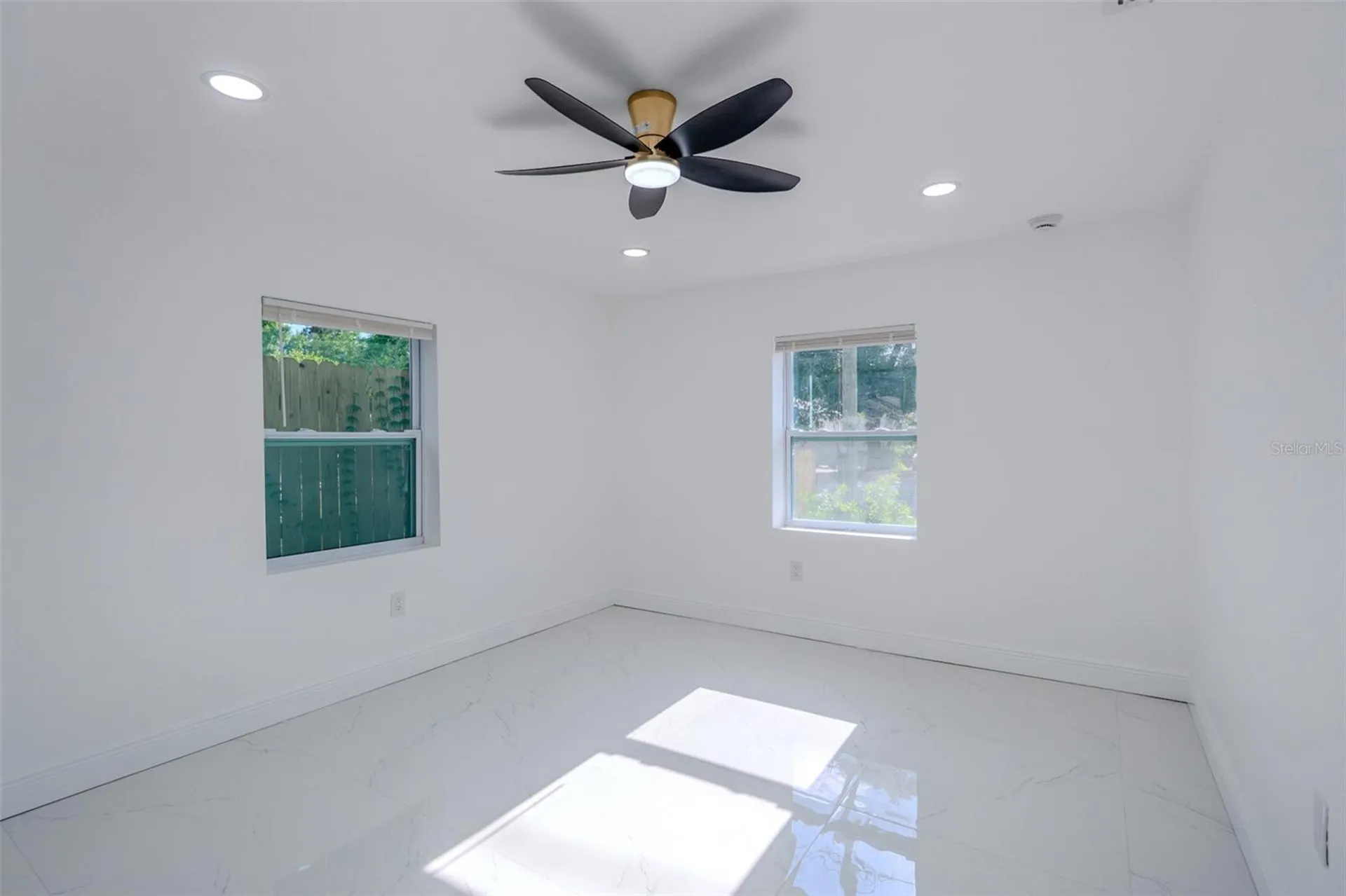 9407 N 12th Street Tampa FL 33612