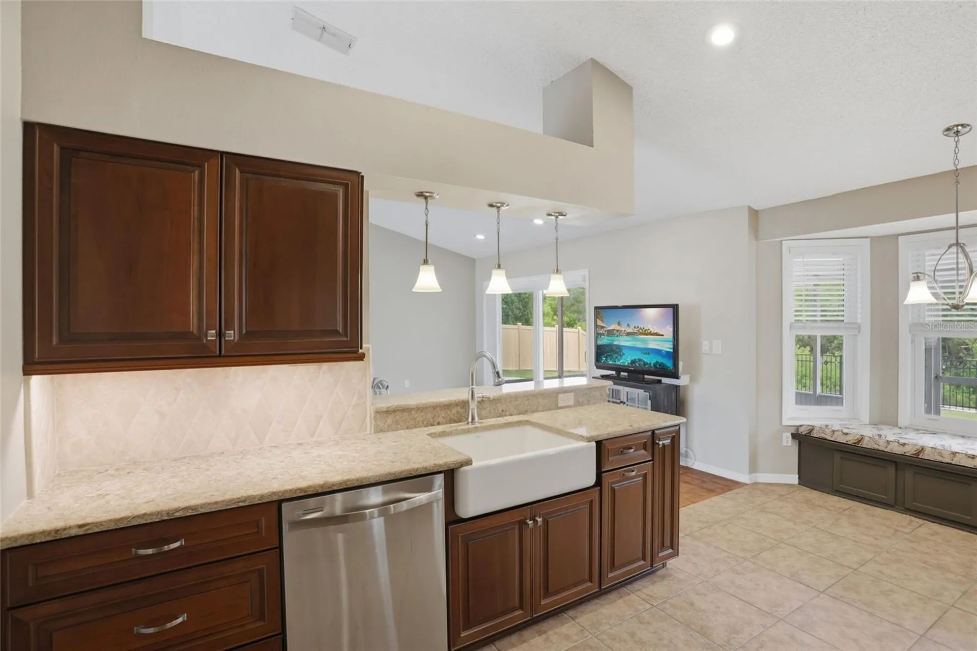 204 Greenwich Street Davenport FL 33896