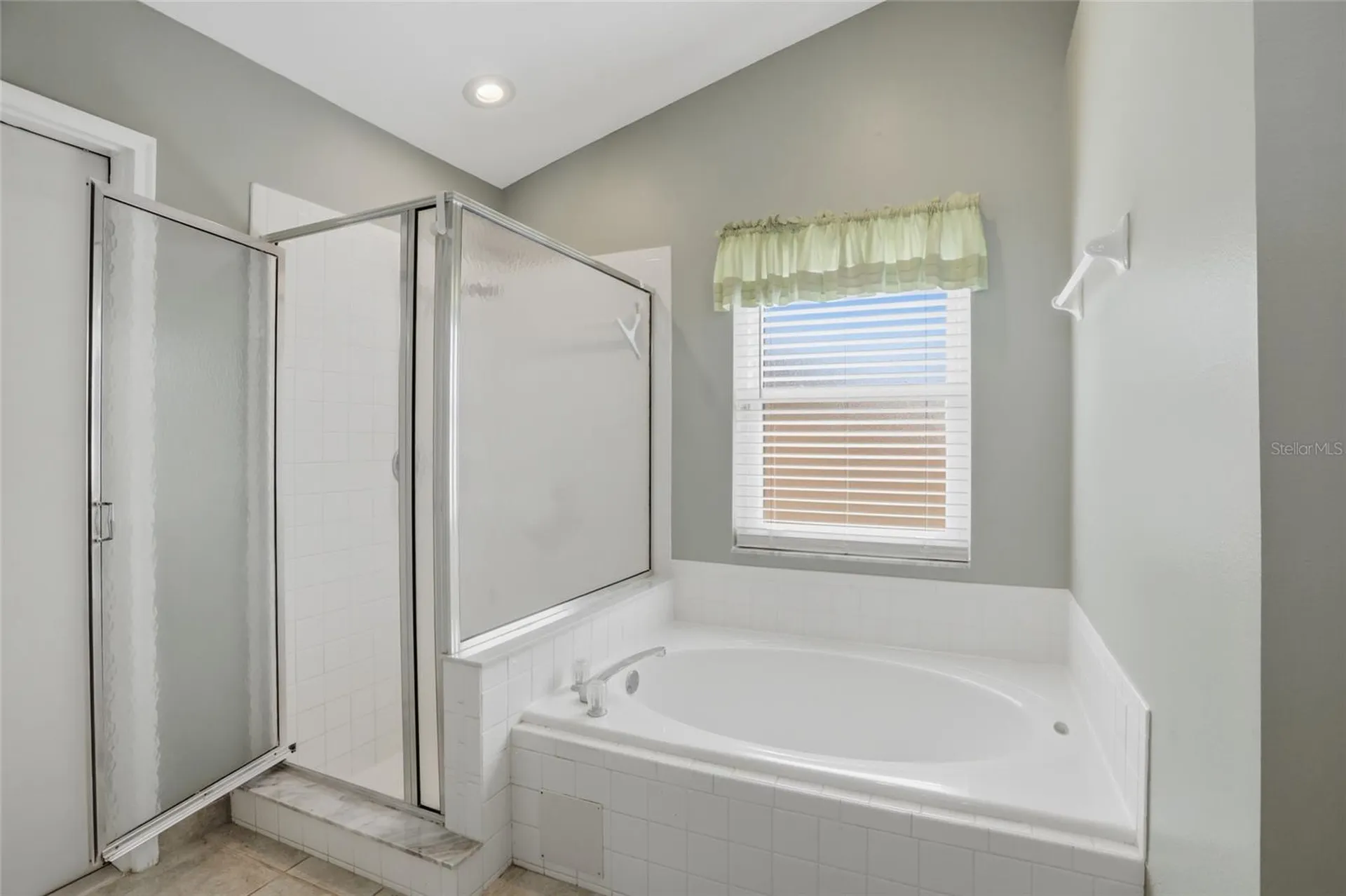 204 Greenwich Street Davenport FL 33896