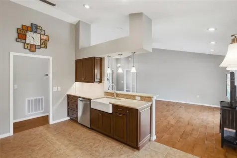 204 Greenwich Street Davenport FL 33896