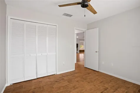 204 Greenwich Street Davenport FL 33896