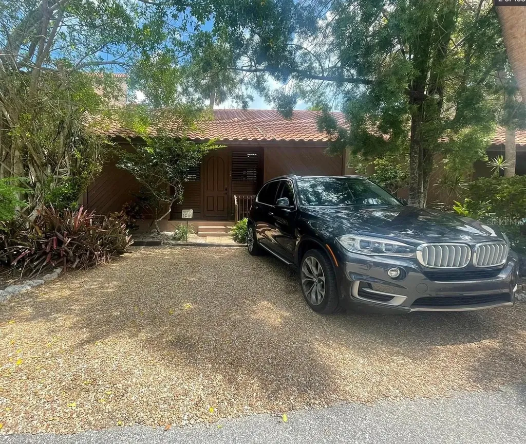 Sarasota FL 34242