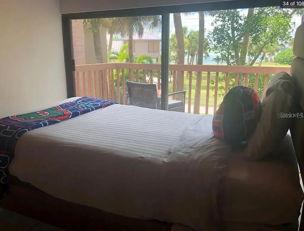 Sarasota FL 34242