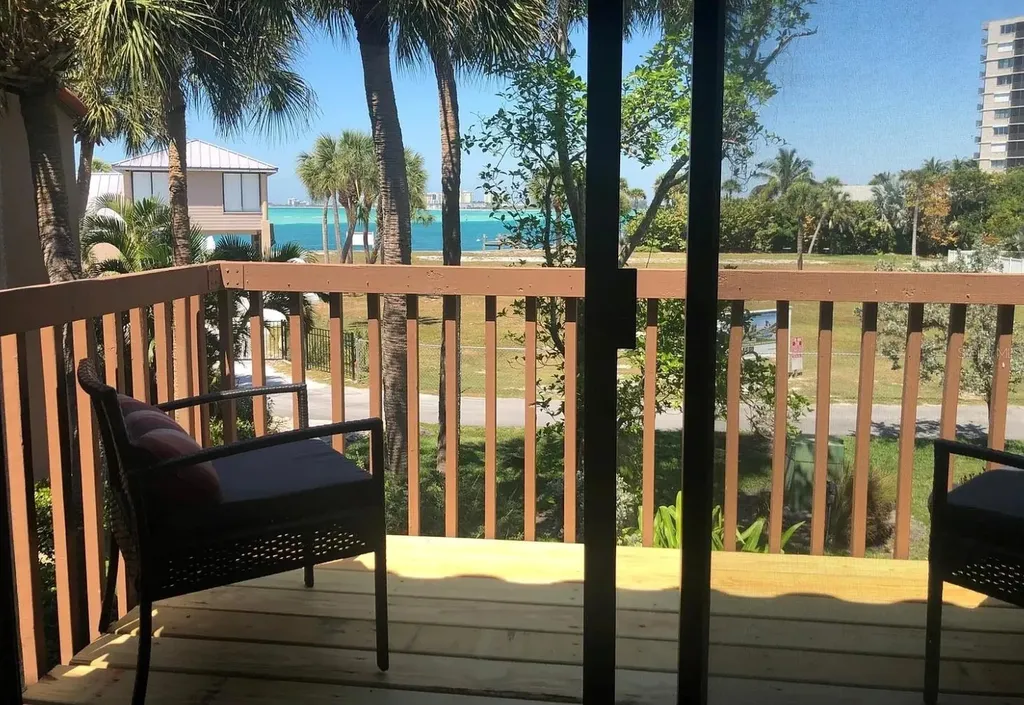 Sarasota FL 34242