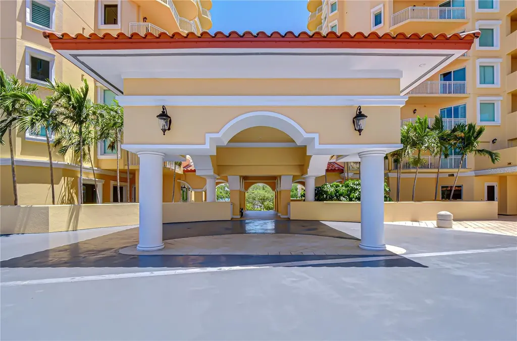 555 5th Avenue NE St Petersburg FL 33701
