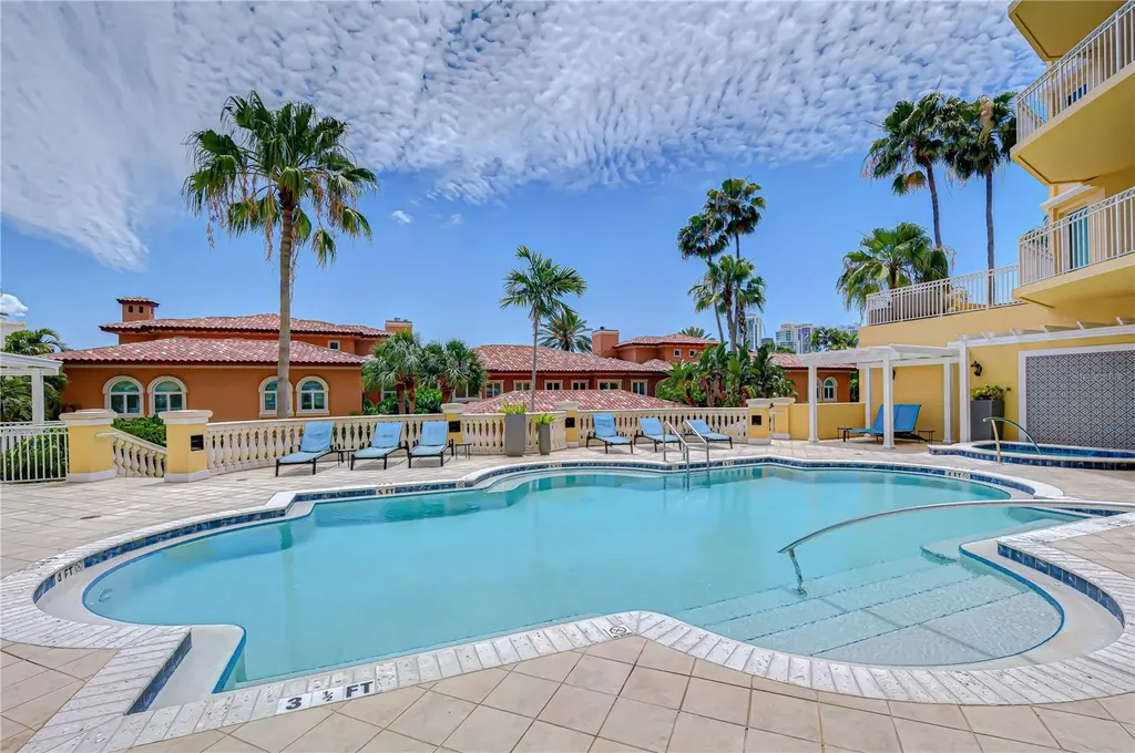 555 5th Avenue NE St Petersburg FL 33701