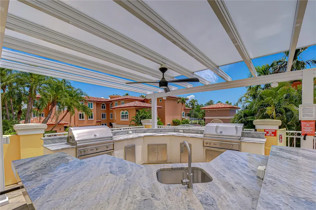 555 5th Avenue NE St Petersburg FL 33701