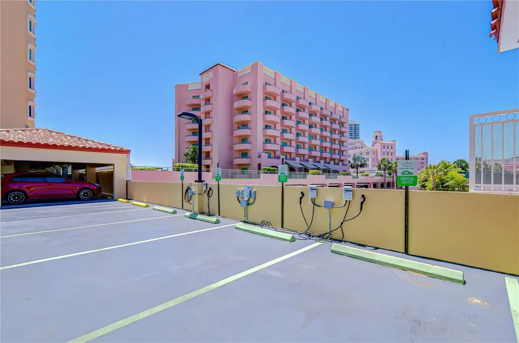555 5th Avenue NE St Petersburg FL 33701