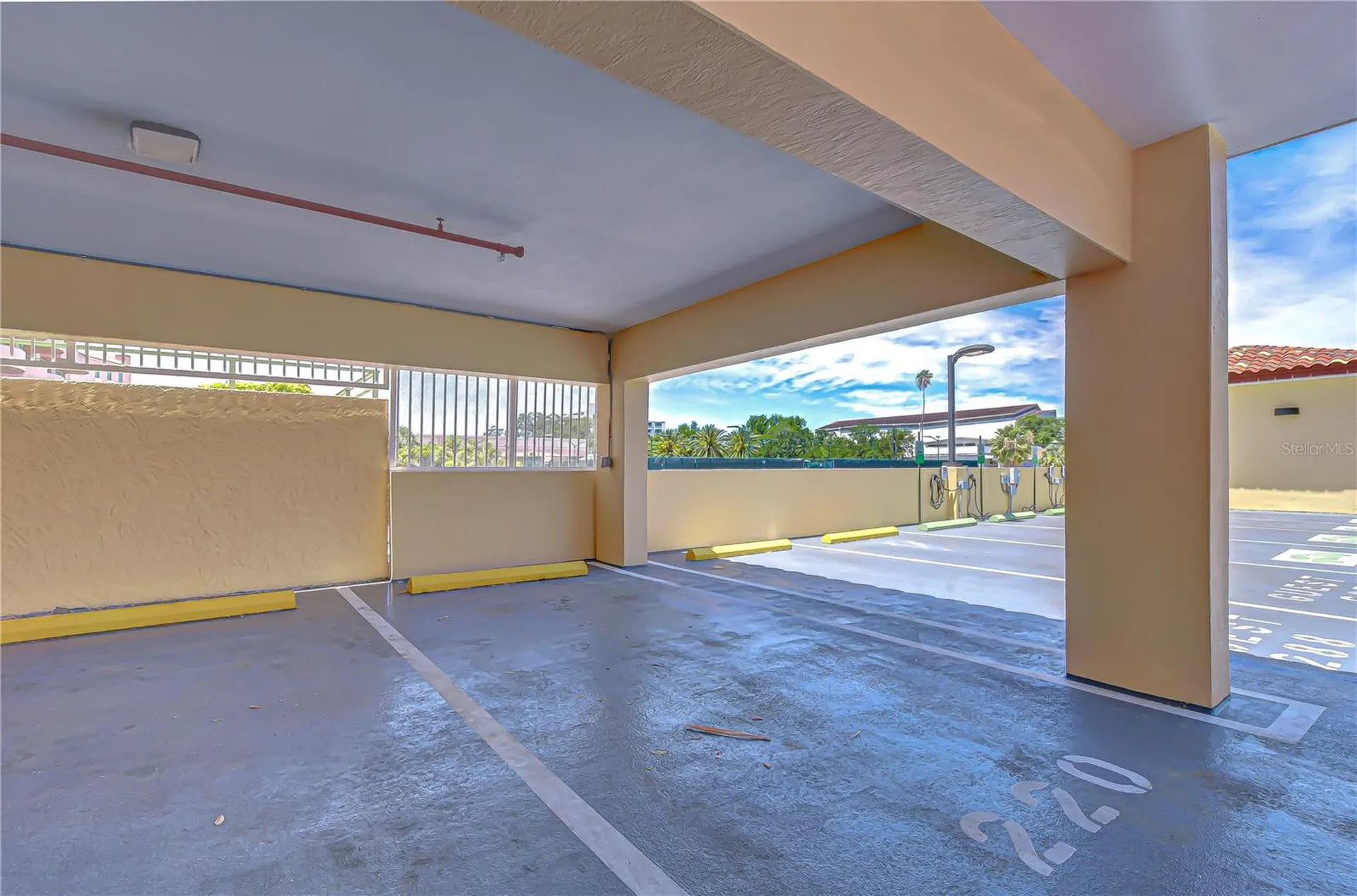 555 5th Avenue NE St Petersburg FL 33701