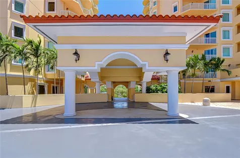 555 5th Avenue NE St Petersburg FL 33701