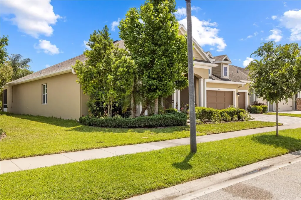 16726 Courtyard Loop Land O Lakes FL 34638