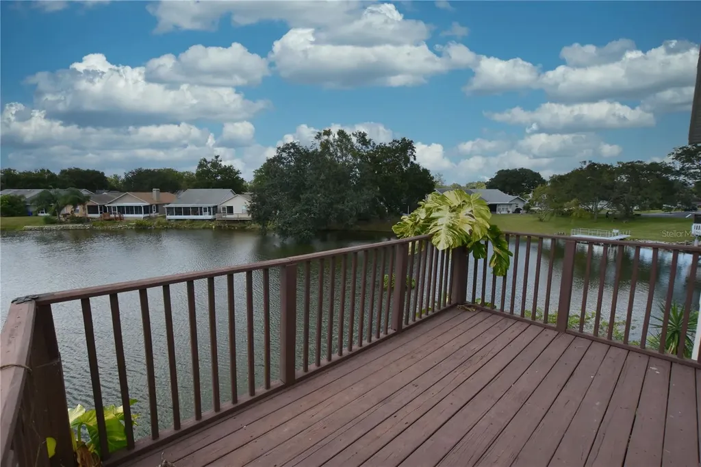 2010 Hatteras Point Lakeland FL 33813
